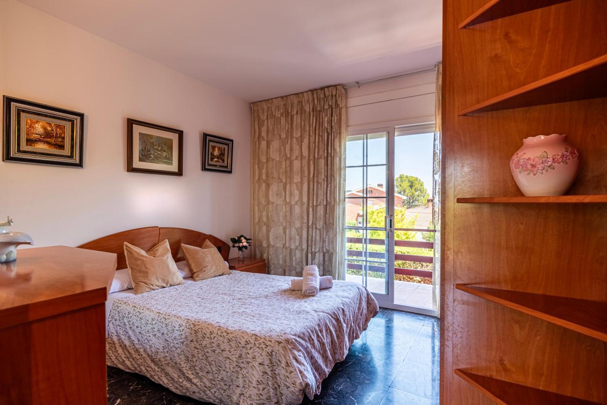 Espacio De Paz, Ideal Para Familias Villa Amalia La Llacuna Экстерьер фото